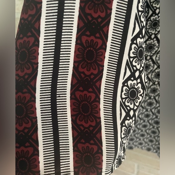 Cato Flowy Blouse with Floral Print Women’s Size 22/24 - Picture 3 of 5